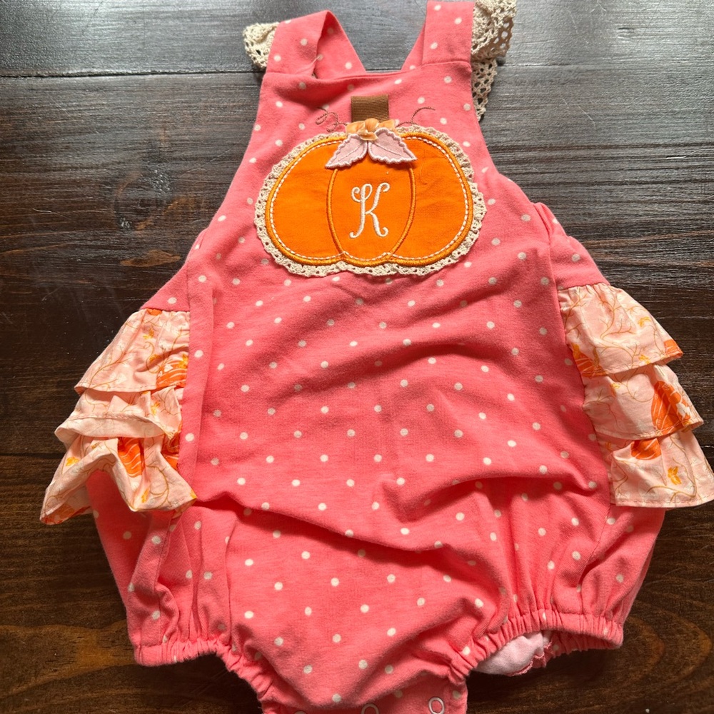Monogram K Fall pumpkin bubble